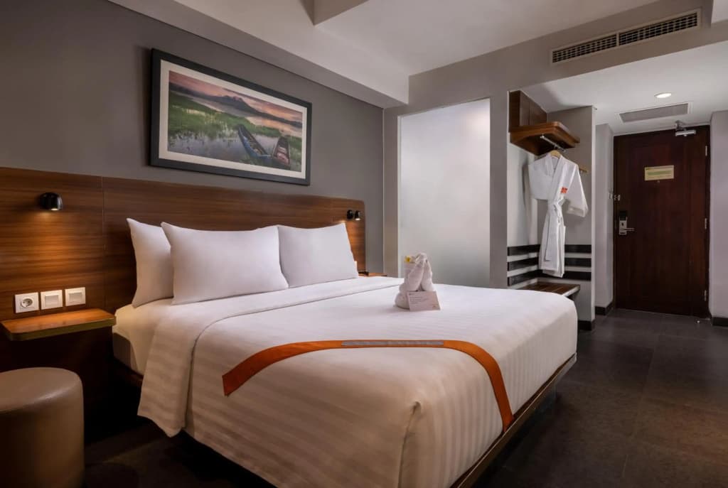 J4 Hotels Legian - photo 5