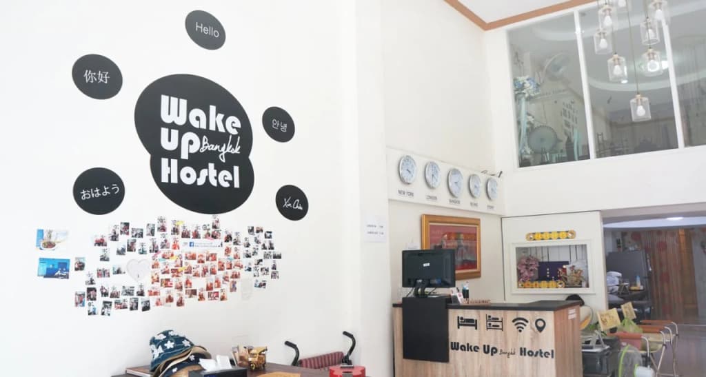 Wake Up Hostel Bangkok - photo 24