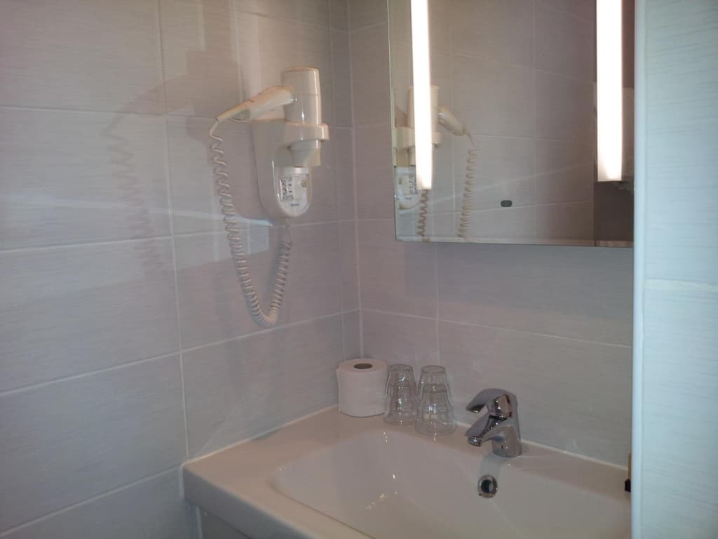 The Concert Hotel - photo 8