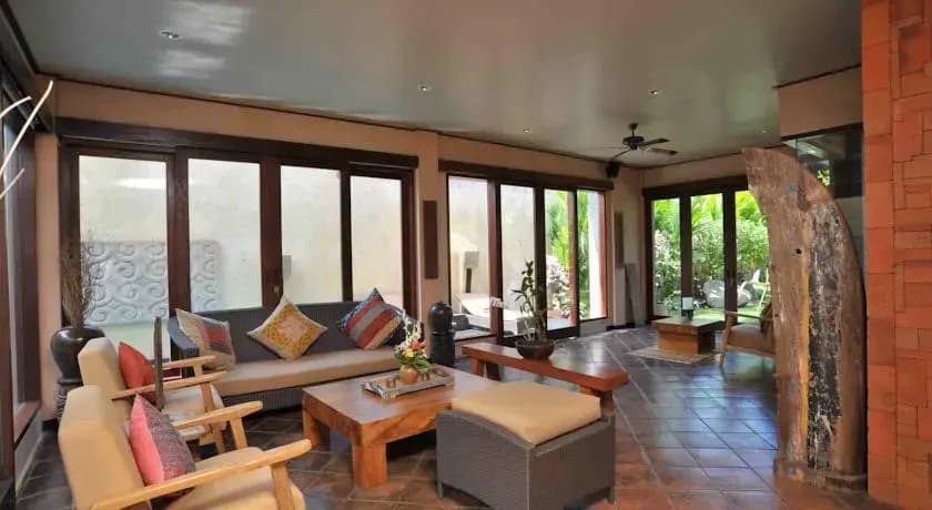 Villa Sudamala - photo 8