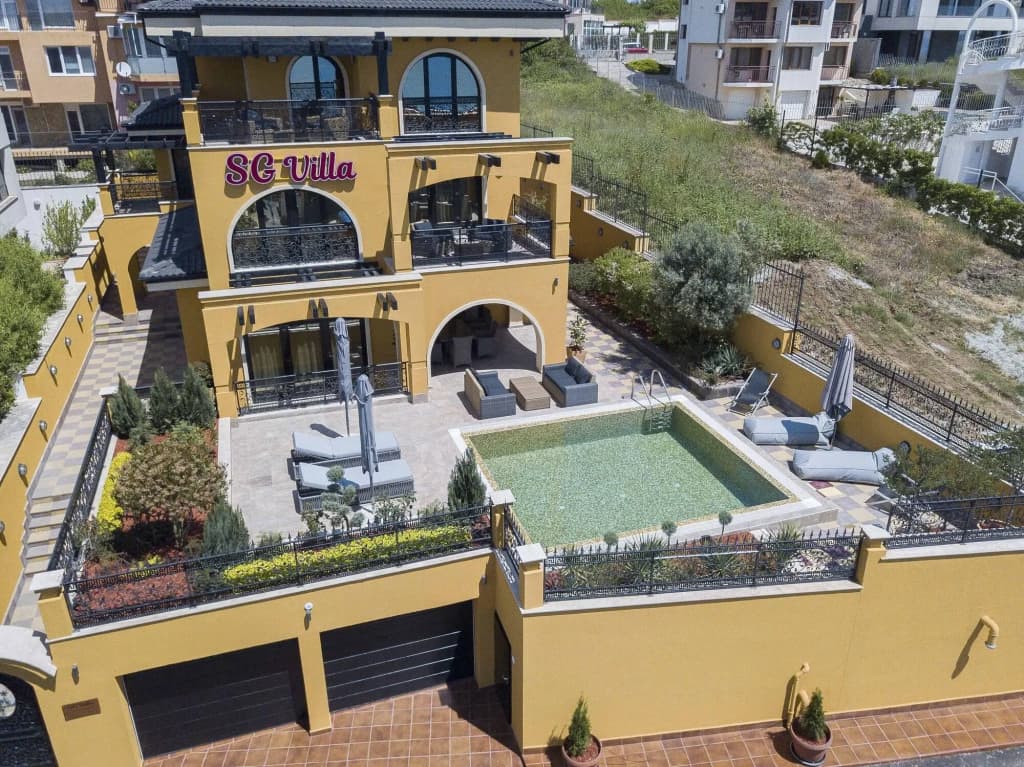 Almas Hotel - photo 28