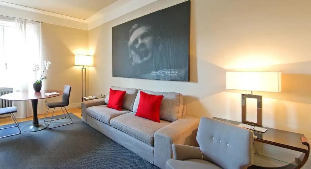 Adamas Luxury Suites - photo 3