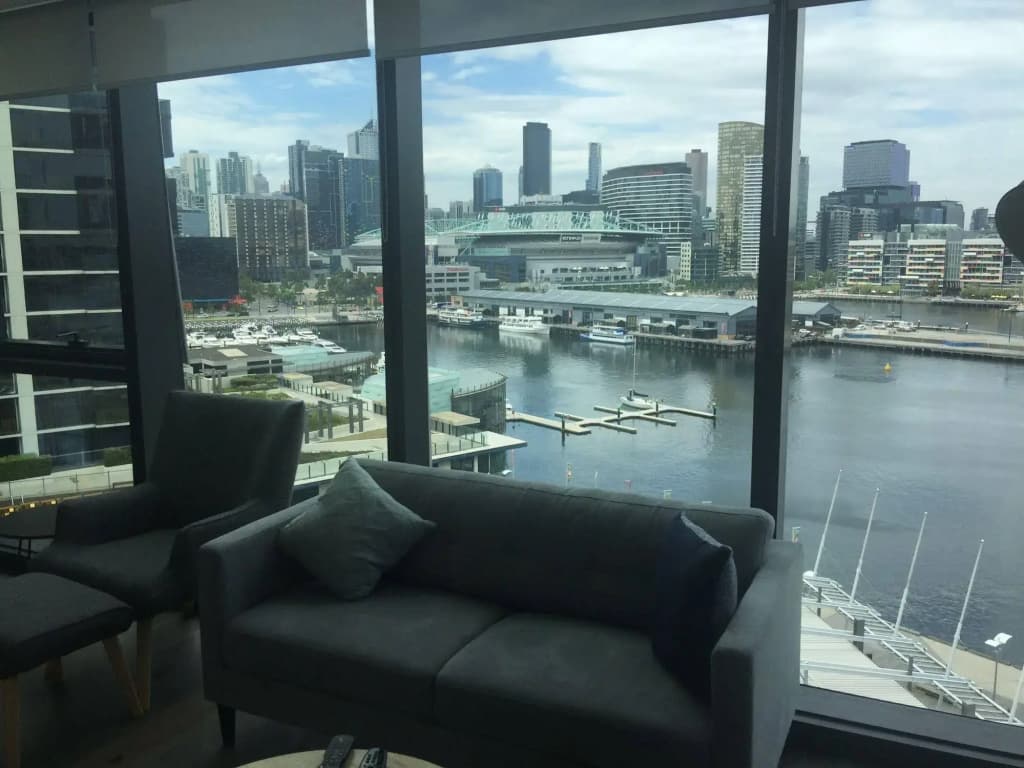 Docklands Select - photo 14
