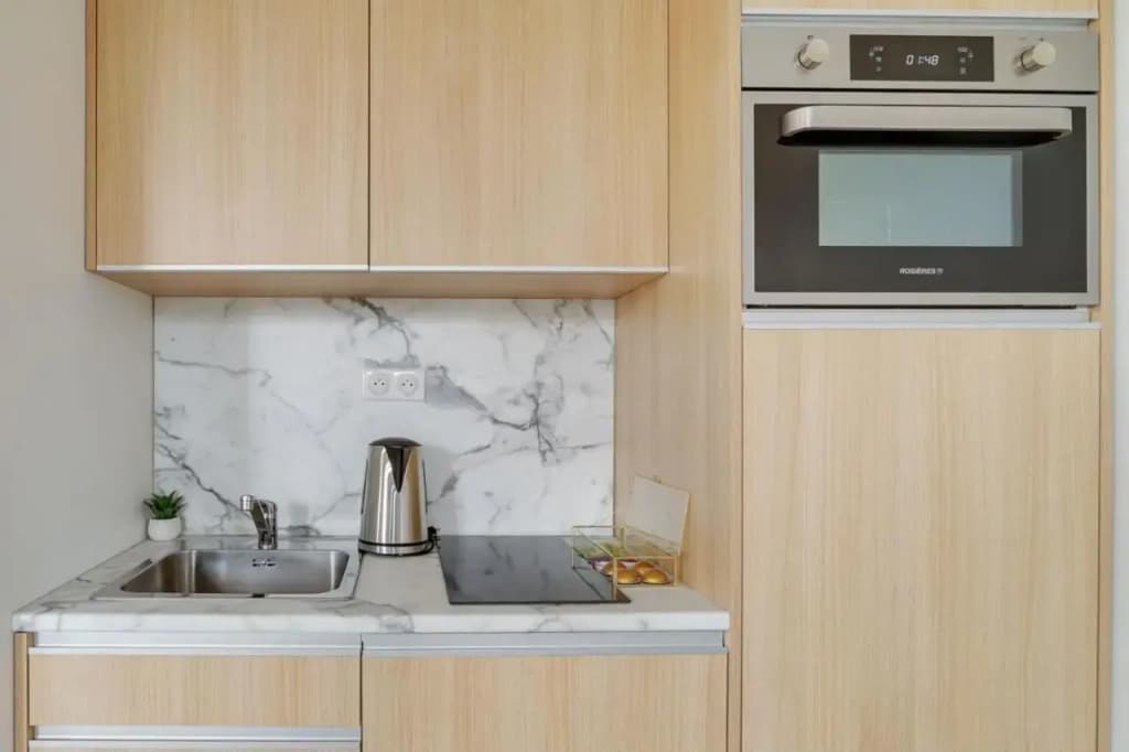 154 Suite Phil 1 BDR with Terrace Paris - photo 8
