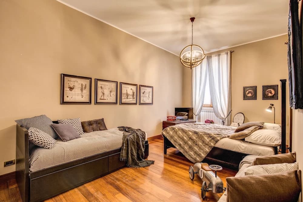 Spanish Steps Miracle Suite - photo 22