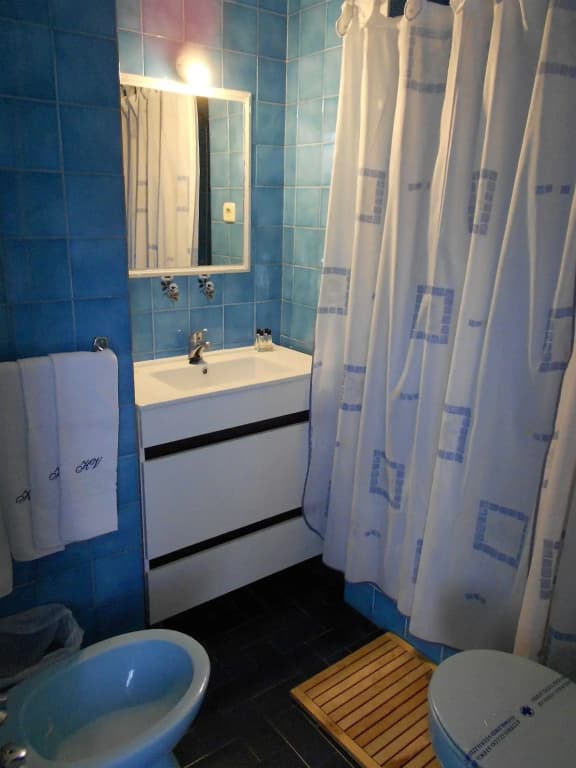 Hostal Valencia - photo 10