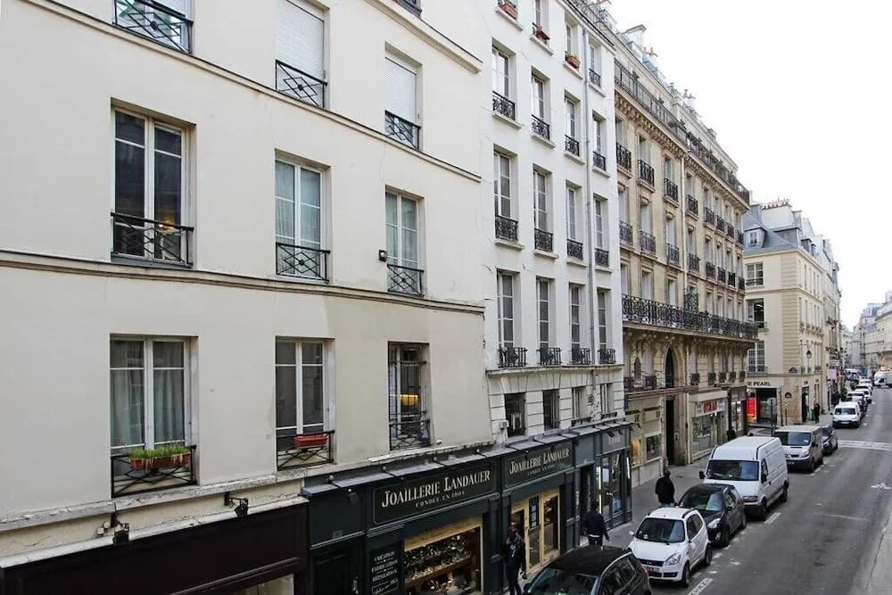 S03909 - Charming studio for 2 people, two steps away from the Marais - photo 6