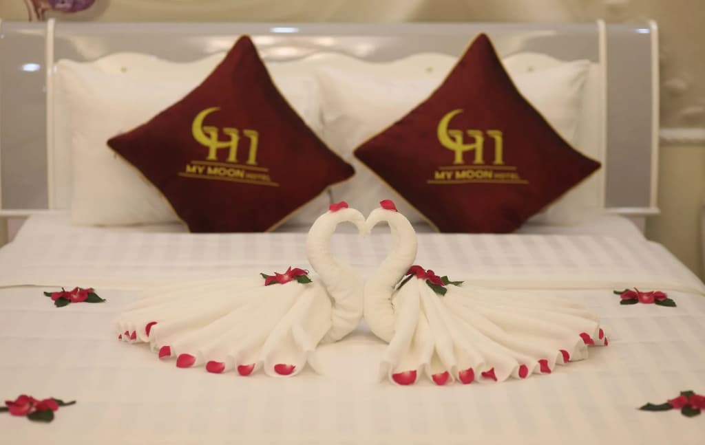 My Moon Hotel - photo 7