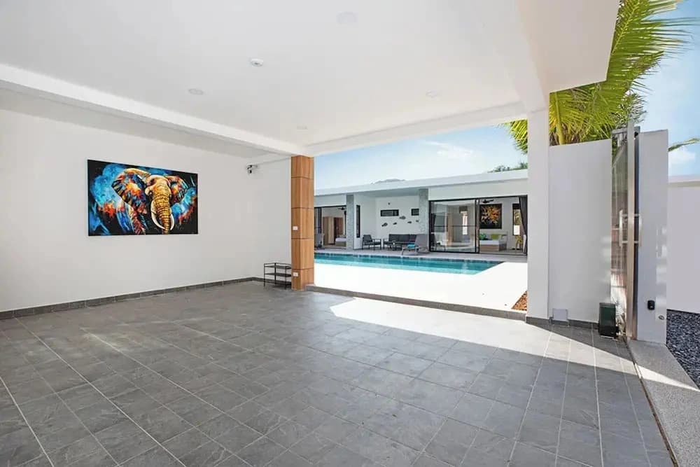 Modern 5 Bedrooms Pool Villa Curtis - photo 14
