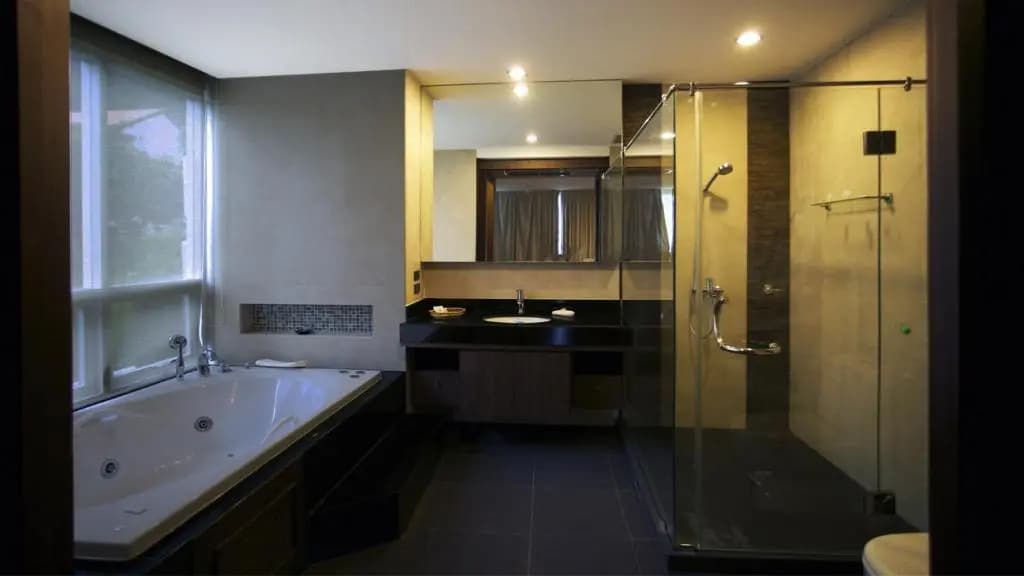 Karon Suite Apartment - photo 8