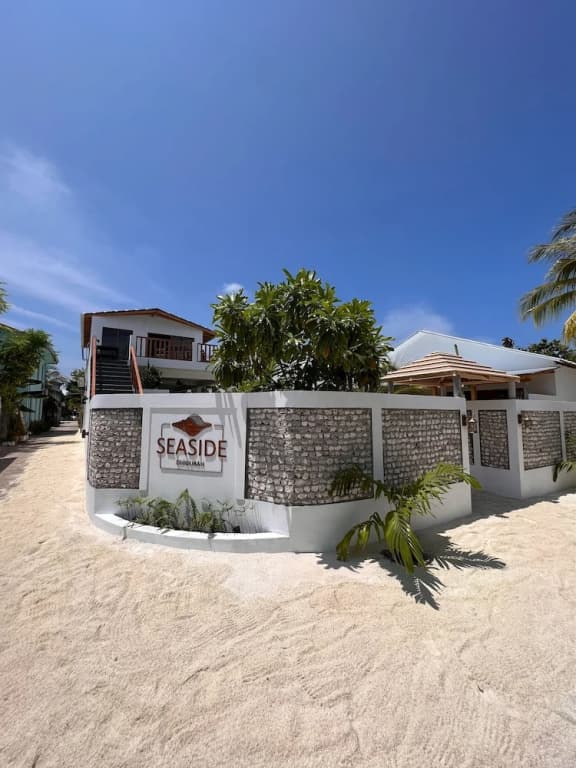 Seaside Dhigurah - photo 1