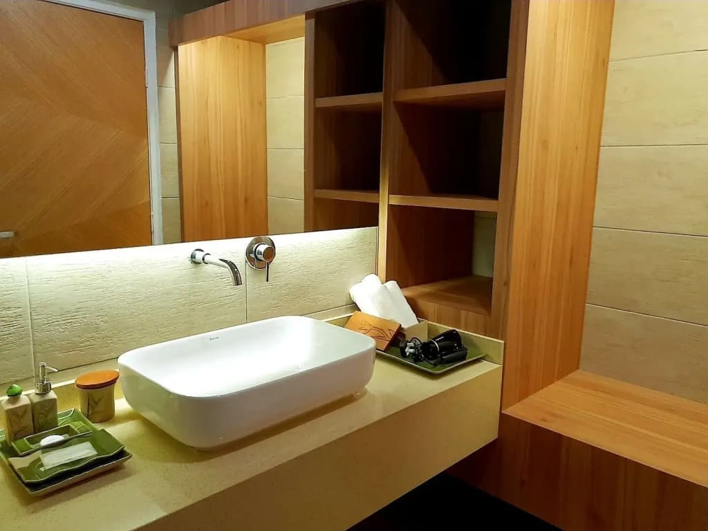 Lot 33 Boutique Hotel - photo 8