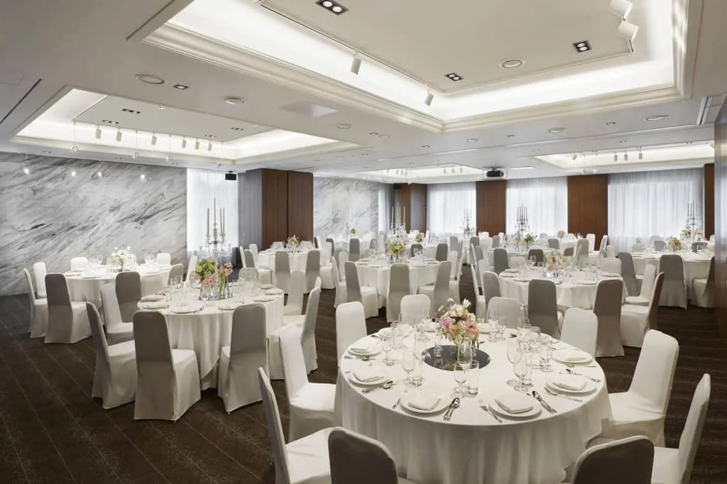 Oakwood Premier Coex Center - photo 33