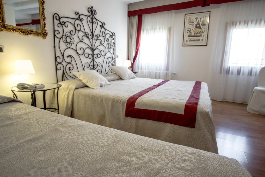 Hotel Antigo Trovatore - photo 7