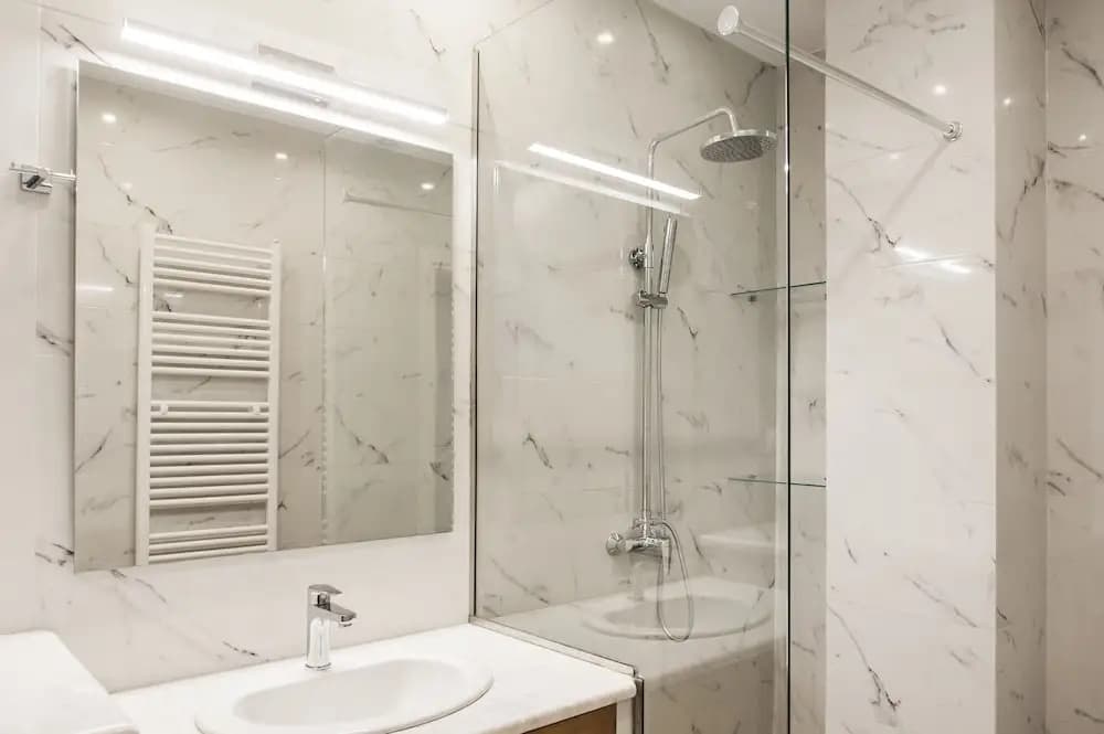 Lovely 1Br Apartment In Koukaki - photo 8
