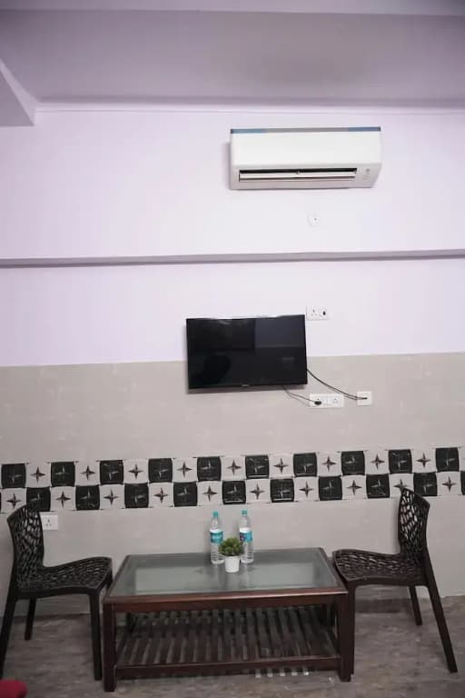 Surya inn - photo 43
