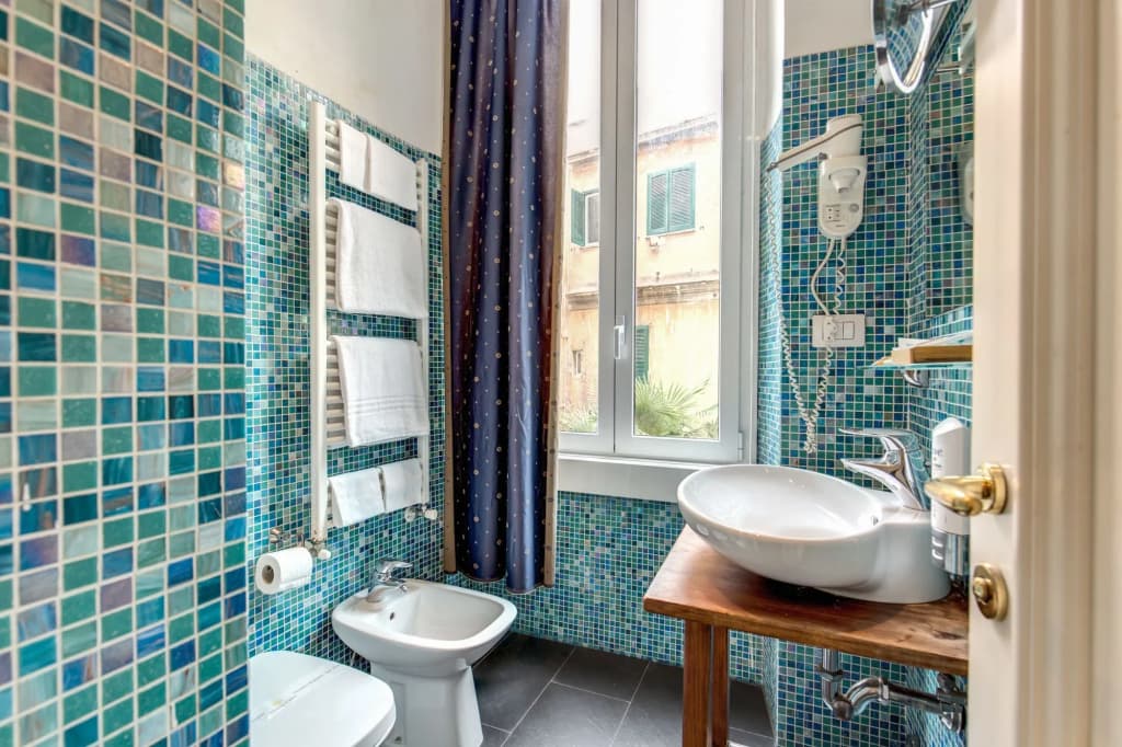 Flann O Brien Rooms - photo 8