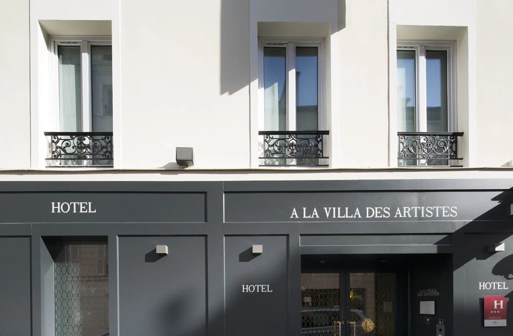 Hôtel A La Villa des Artistes - photo 1