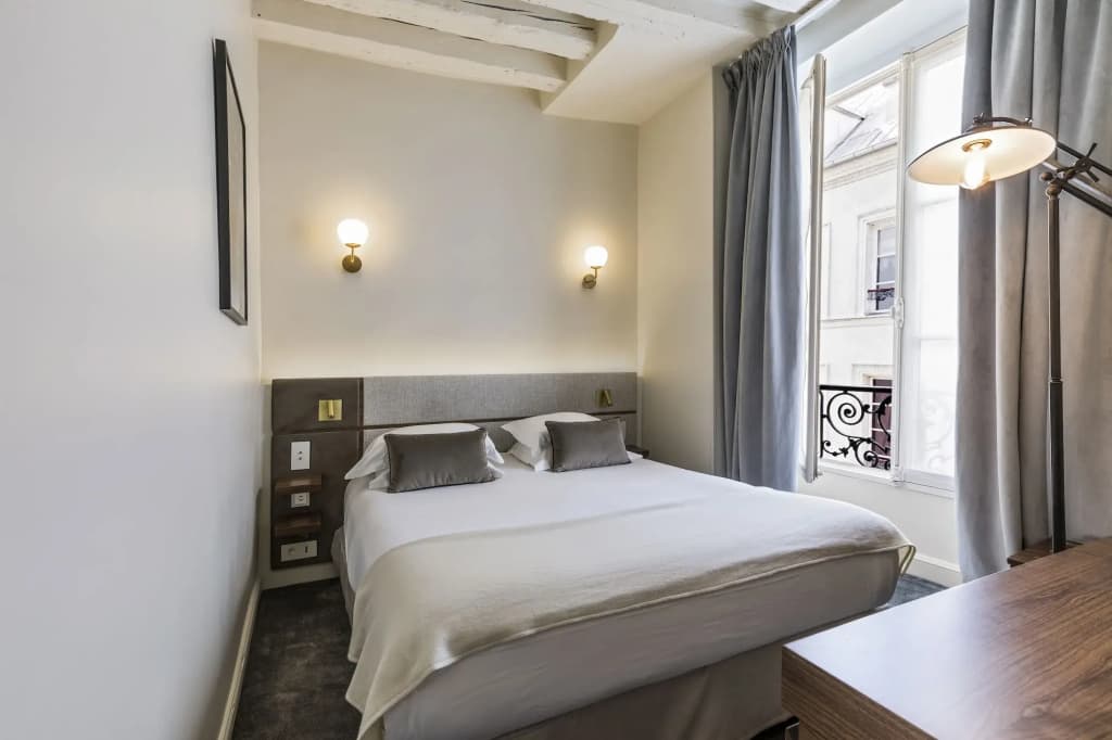 Hotel Verneuil - photo 21