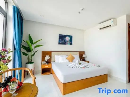 Toan Thang Beach Hotel - 100m to the Beach - photo 7