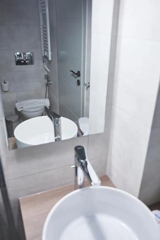 Be based near Acropolis, in an exquisite studio! - photo 9