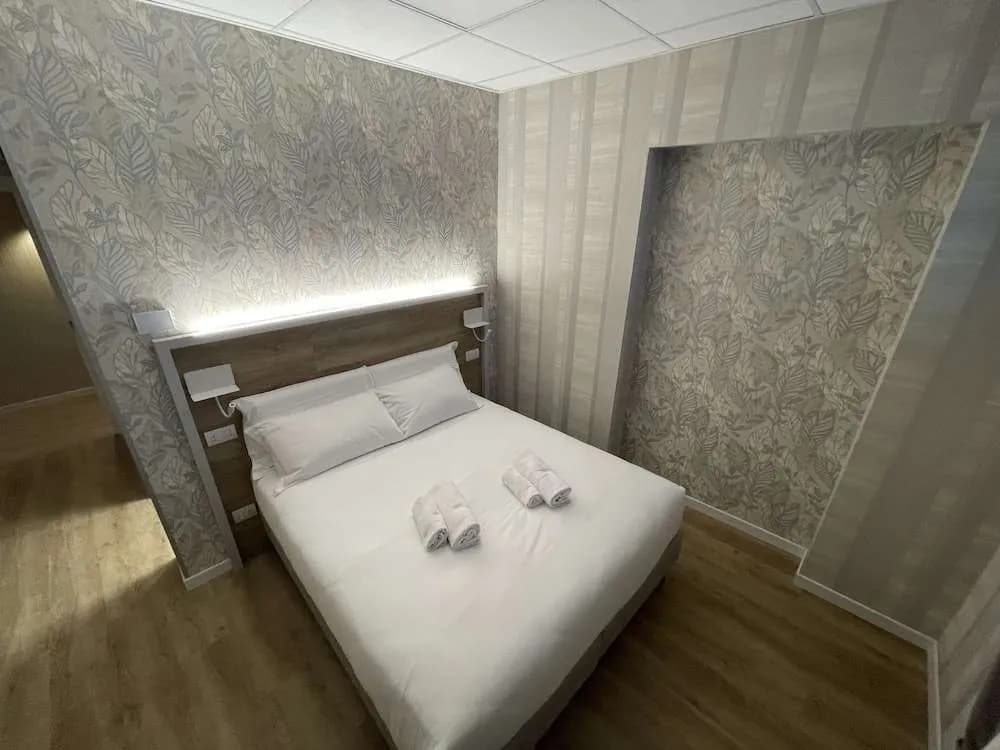 Rome's Gloria Hotel - photo 3