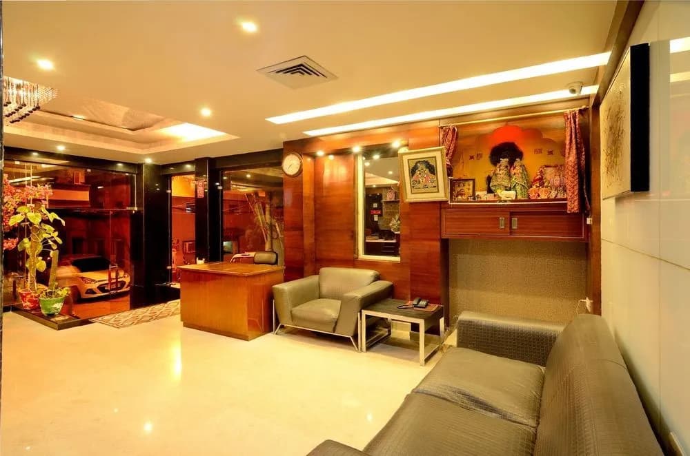 Hotel Omega Residency - photo 2
