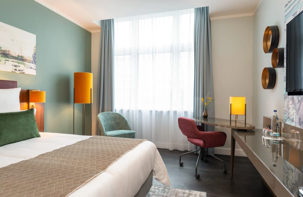 Leonardo Royal Hotel Berlin Alexanderplatz - photo 3
