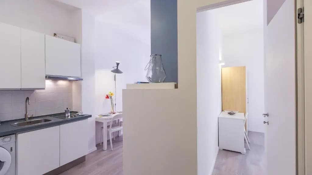 Rental In Rome Beato Angelico Apartment - photo 2