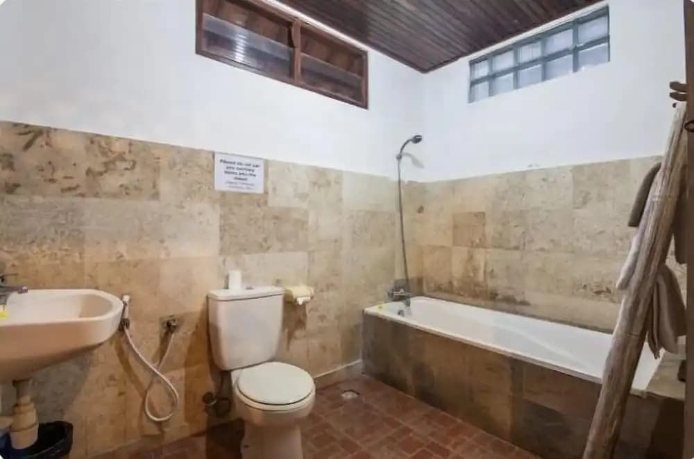 SMV - garden - 5-BR · 5BR Garden Villa Walk to Beach and Shops Legian - photo 8