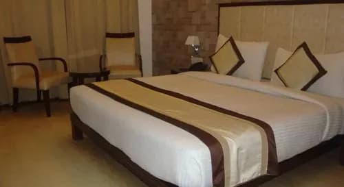 Ratan Deep Lodging House - photo 3