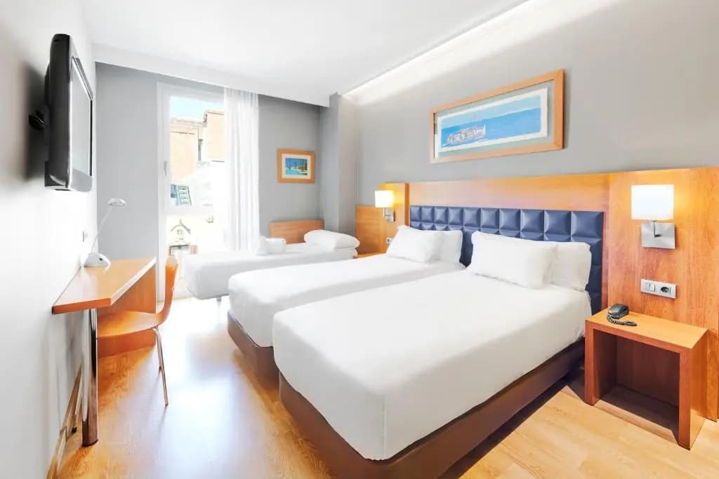 Barcelona Century Hotel - photo 8
