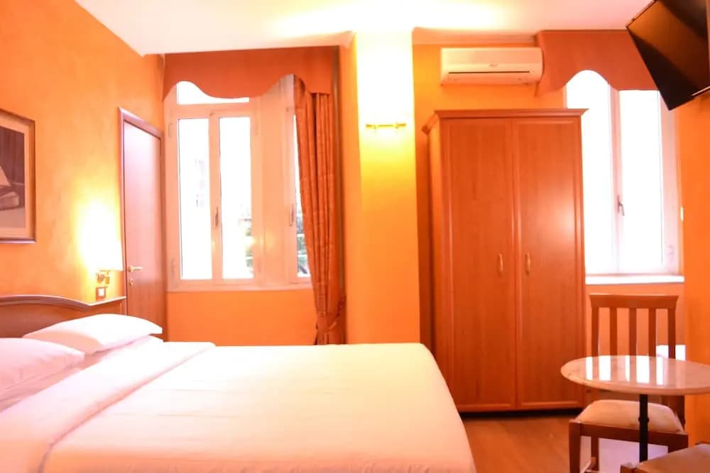 House Trastevere B&B - photo 4