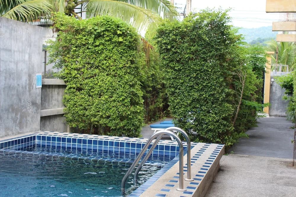 B Happy Resort - photo 18