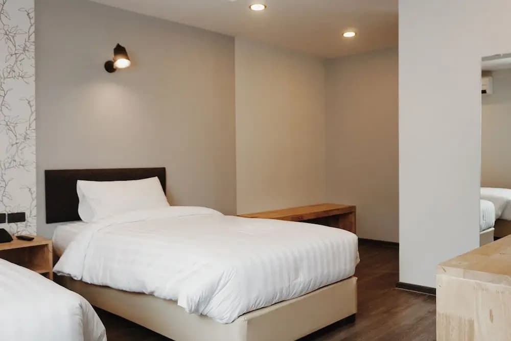 Peppery Hills Hotel - photo 4