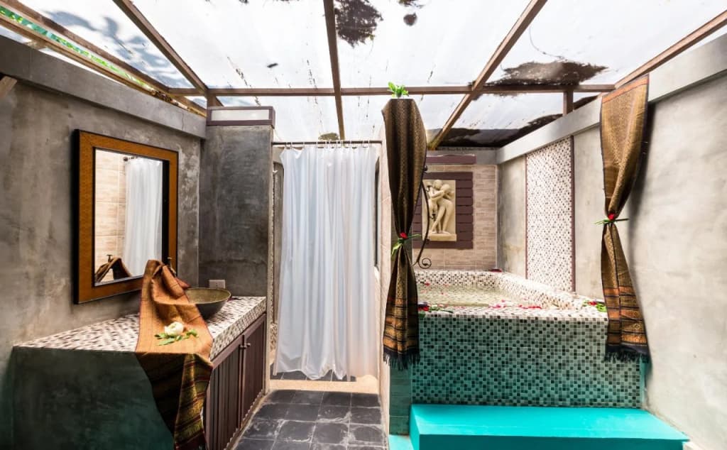 The Lantern Hostel and SPA - photo 15