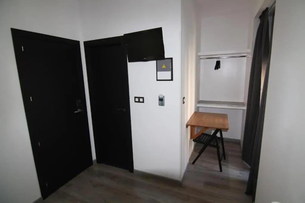 Hostal MH Fuencarral - photo 3