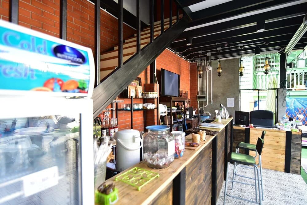 Green Teak House - photo 13