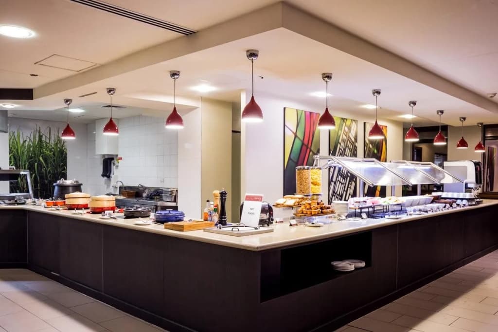 The Grace Hotel - photo 18