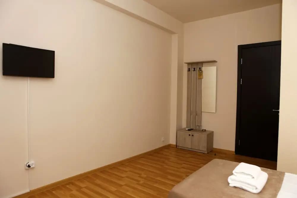 Hotel Stay - photo 5