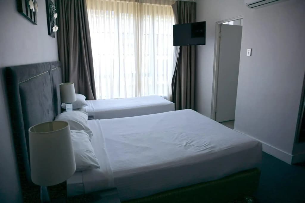 The Savoy Double Bay Hotel - photo 26