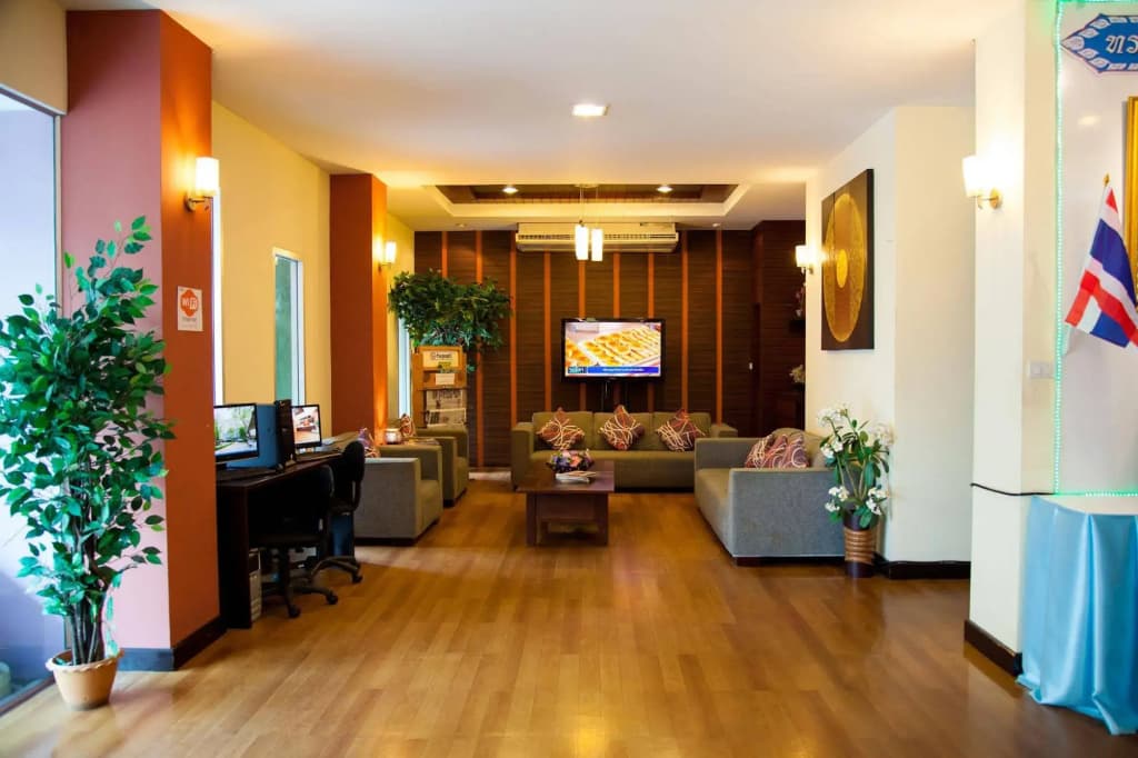 Happyland Mansion - photo 15