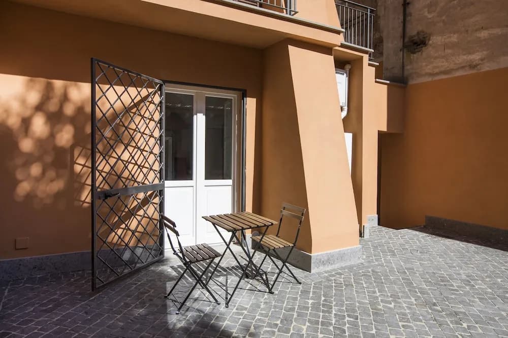 Central Vaticano Suites by Sonder - photo 12