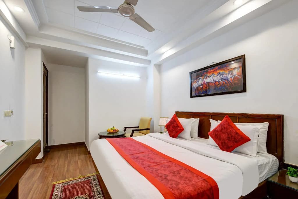 Hotel Chanchal Deluxe - photo 20