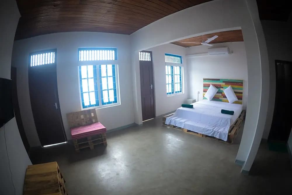 Groove House - photo 1