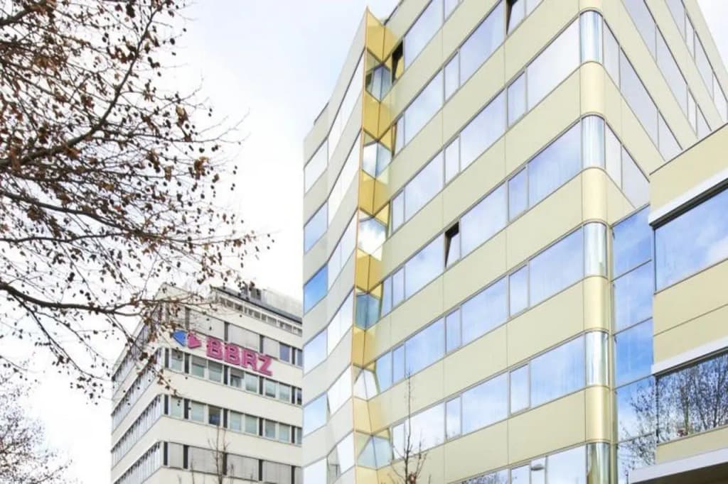 Simm’s Hotel – the cityhotel next to Metro U3 - main photo