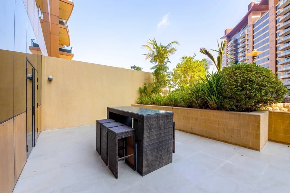 Luxury Urban Chic Apt on Palm w Prvt Beach Access - photo 8