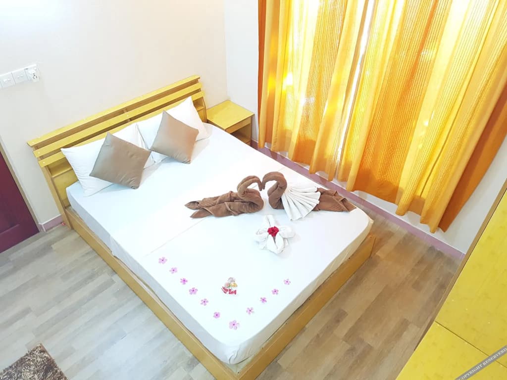 Sunny Lodge - photo 1