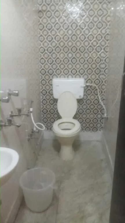 ADB Rooms Days Inn - photo 5