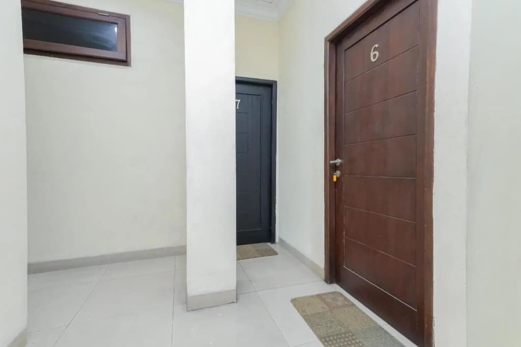 Wisma Basco Syariah by OYO Rooms - photo 24
